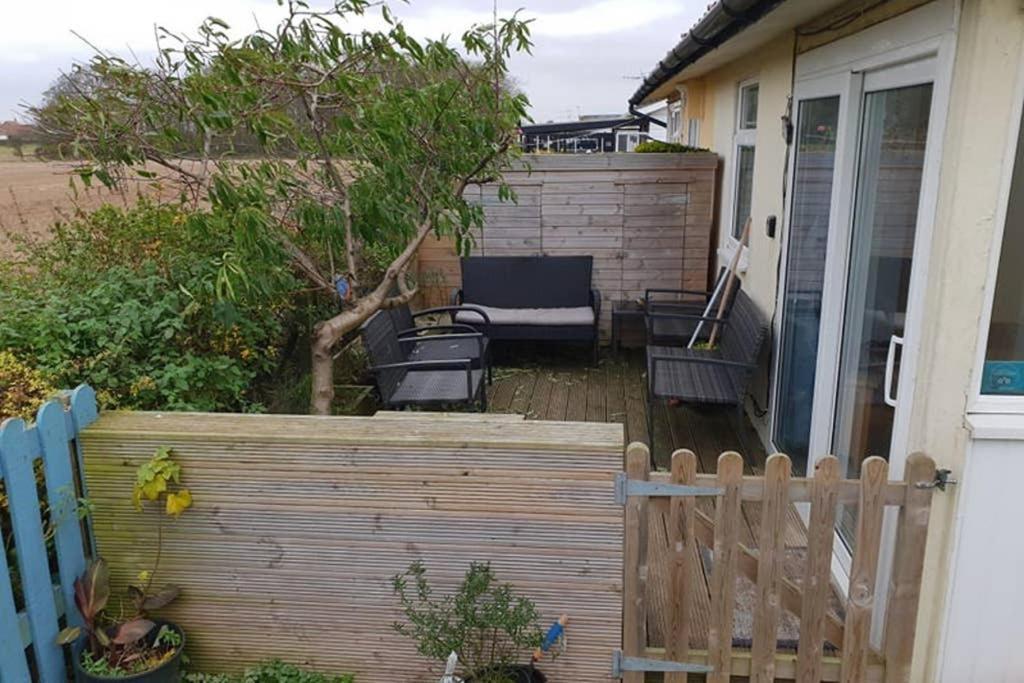 Bridlington'S Bolt Hole Chalet Bagian luar foto