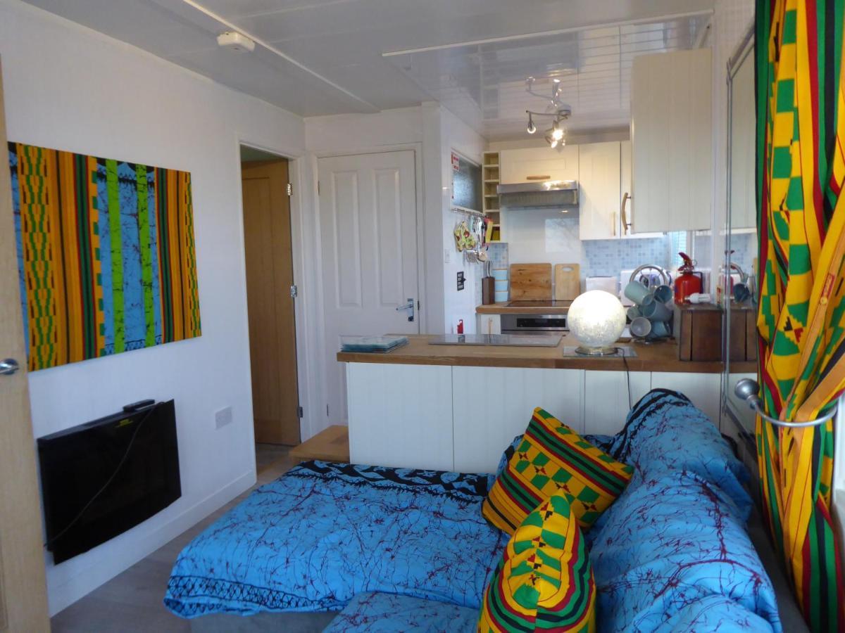 Bridlington'S Bolt Hole Chalet Bagian luar foto